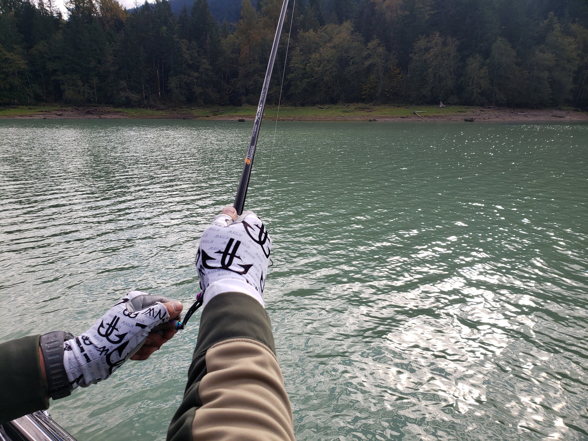 Fishing Gloves image 9